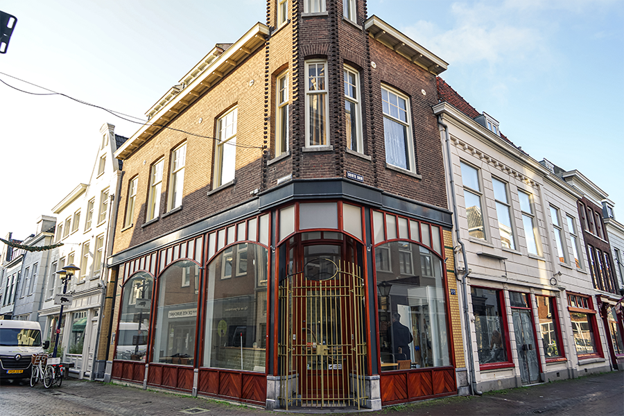 Te huur: Horecaruimte aan de Hoogstraat te Schiedam