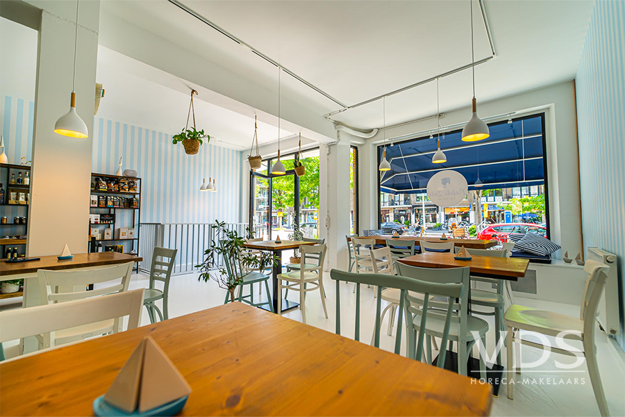 Lunchroom/delishop aan de Valeriusstraat
