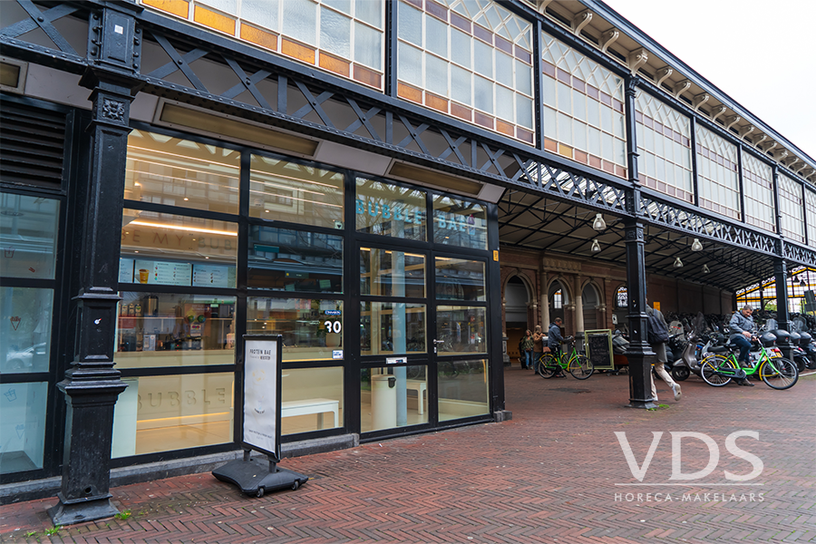 Een prachtig hoekpand aan het Holland Spoor
