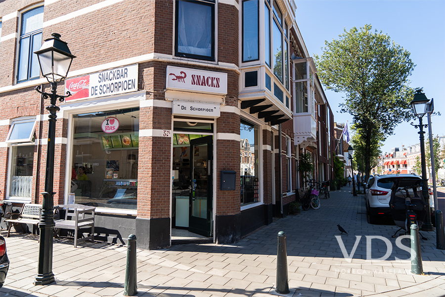Snackbar op hoeklocatie in het Belgisch Park — Scheveningen